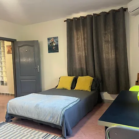 Apartman Artfan - Strandja Street *