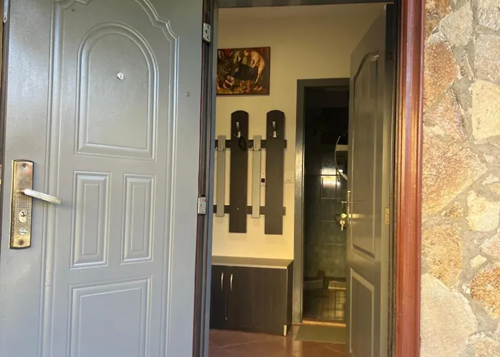 Artfan - Strandja Street Apartamento Varvara (Burgas)