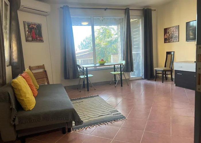 Artfan - Strandja Street