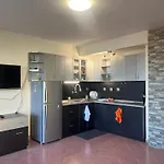 Sold דירה